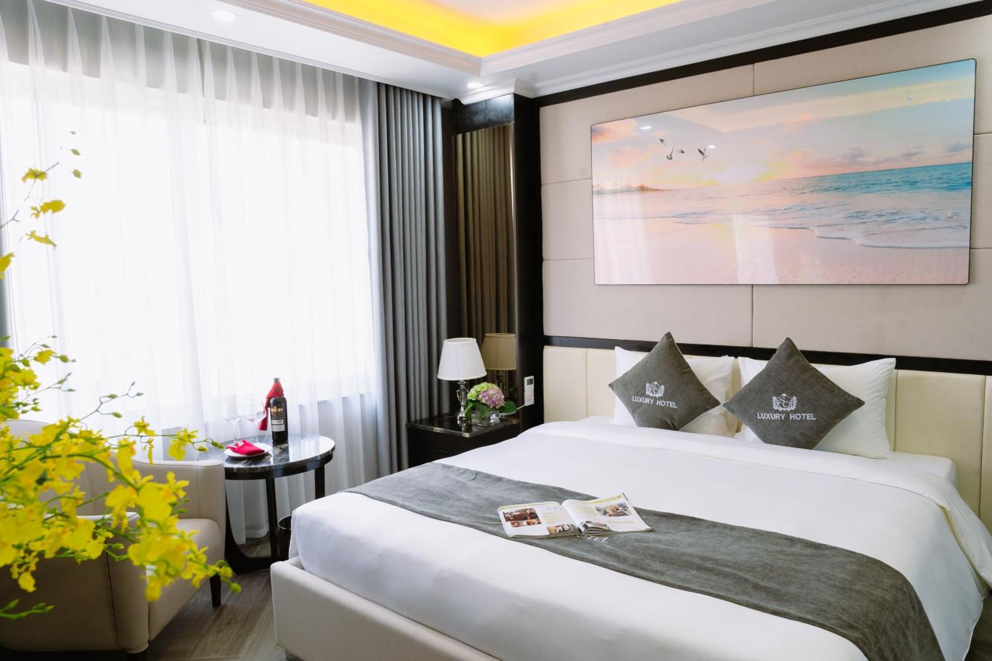 Sc Luxury Hotel Ha Long Exterior photo