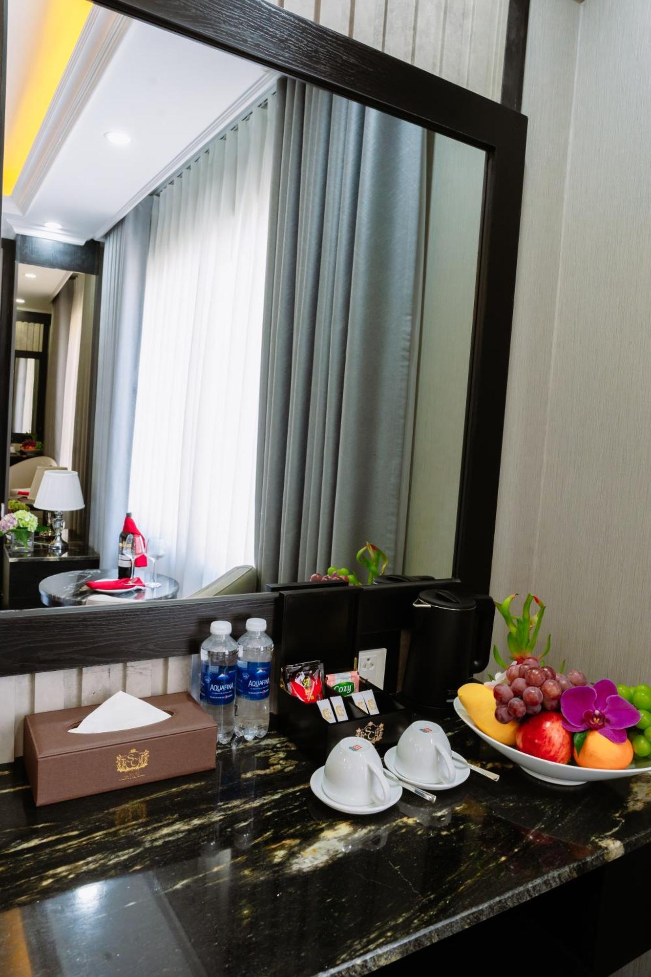 Sc Luxury Hotel Ha Long Exterior photo